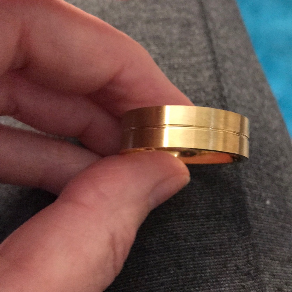 Men’s Ring with four stones! Size 13